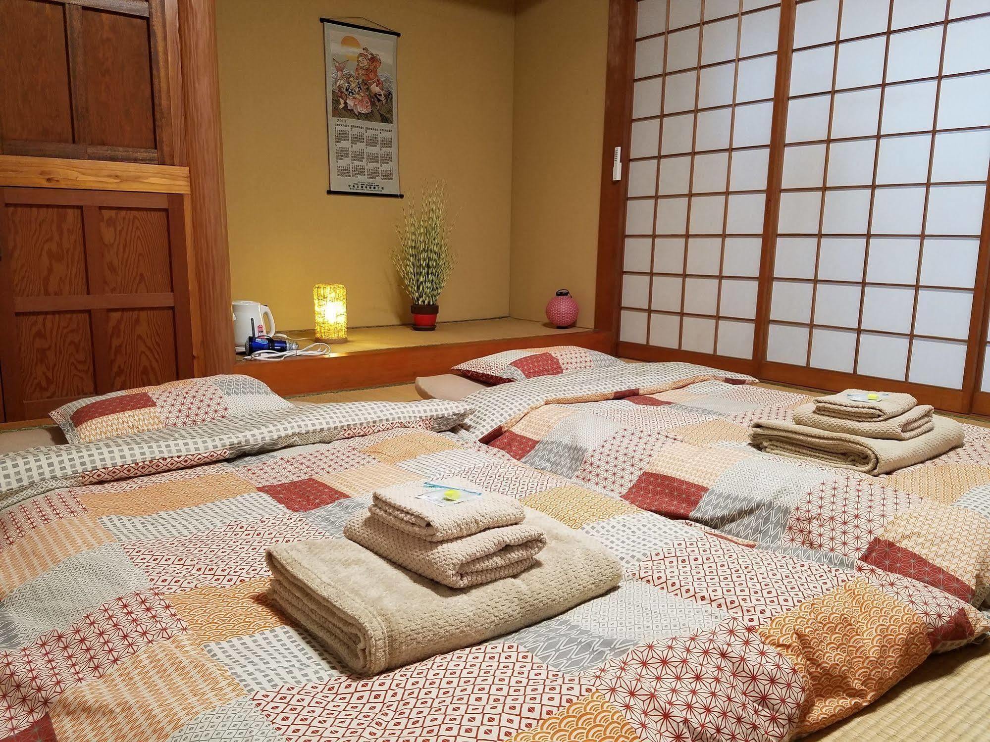 名户 全友旅馆酒店 外观 照片
